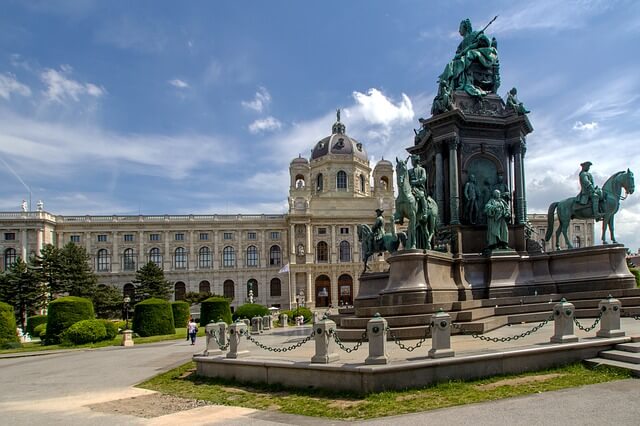 No One Ever Erected a Statue for Nonprofit Committees